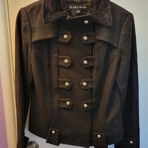 Blanc Noir Military coat, black with stylish buttons sz M, faux fur collar.